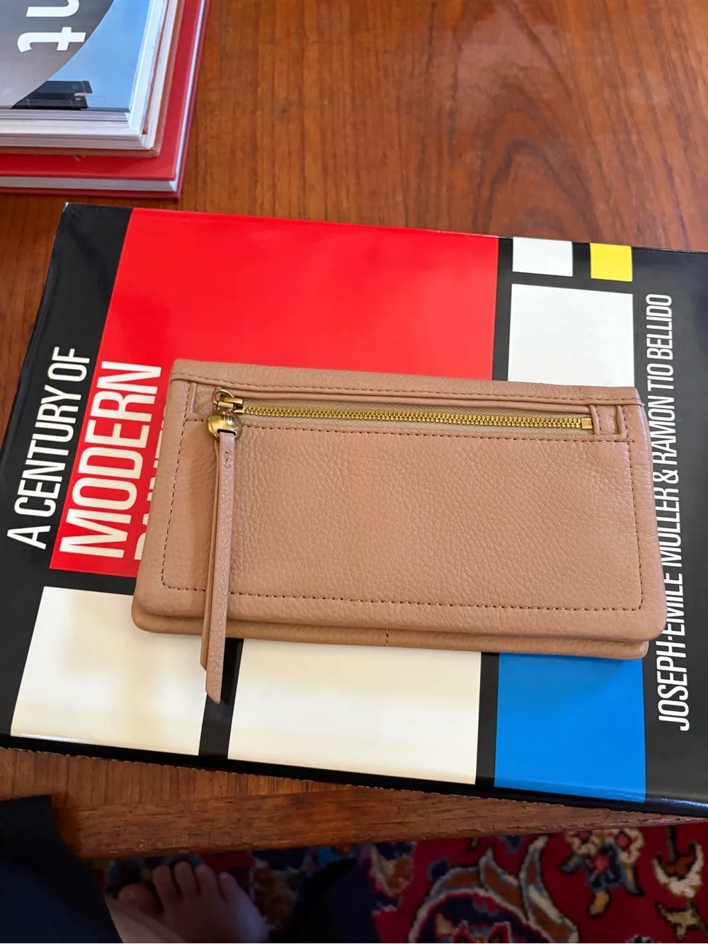 Hobo Leather Lumens Continental Wallet - Sandstorm Like New